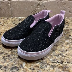 Girls black sparkly vans.